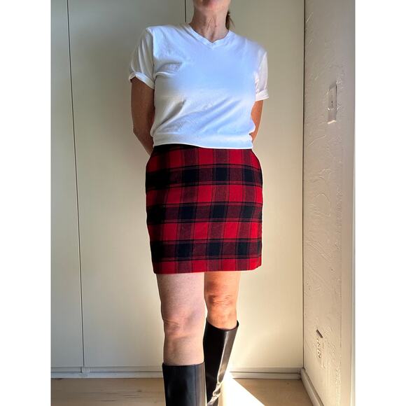 Uniqlo Buffalo  Plaid Mini Skirt Wool Blend Size 6 Pockets Fall Staple - Picture 1 of 6